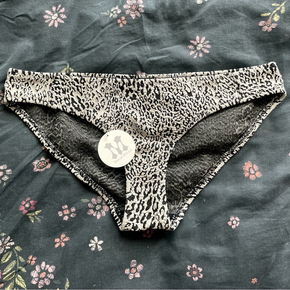 Malia Mills “Veruschka” Bottom